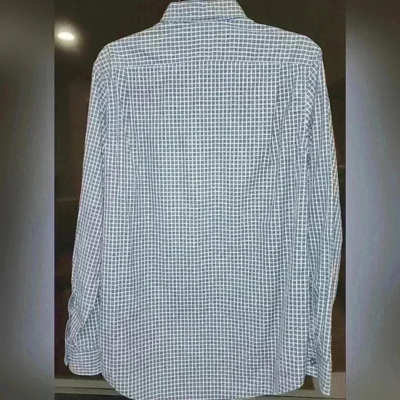 MICHAEL KORS  Tailored fit Dress shirt Medium (T180 5.5) - Picture 3 of 6